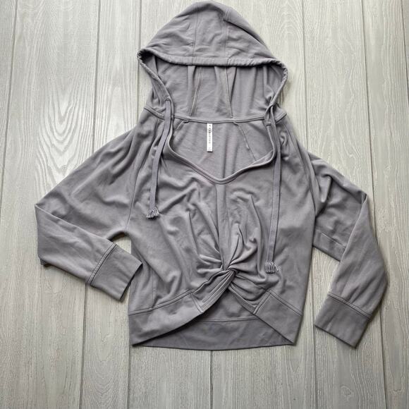 Fabletics Women's Light Grey Sydney Twist Front Crop Hoodie Size Small - Picture 3 of 9